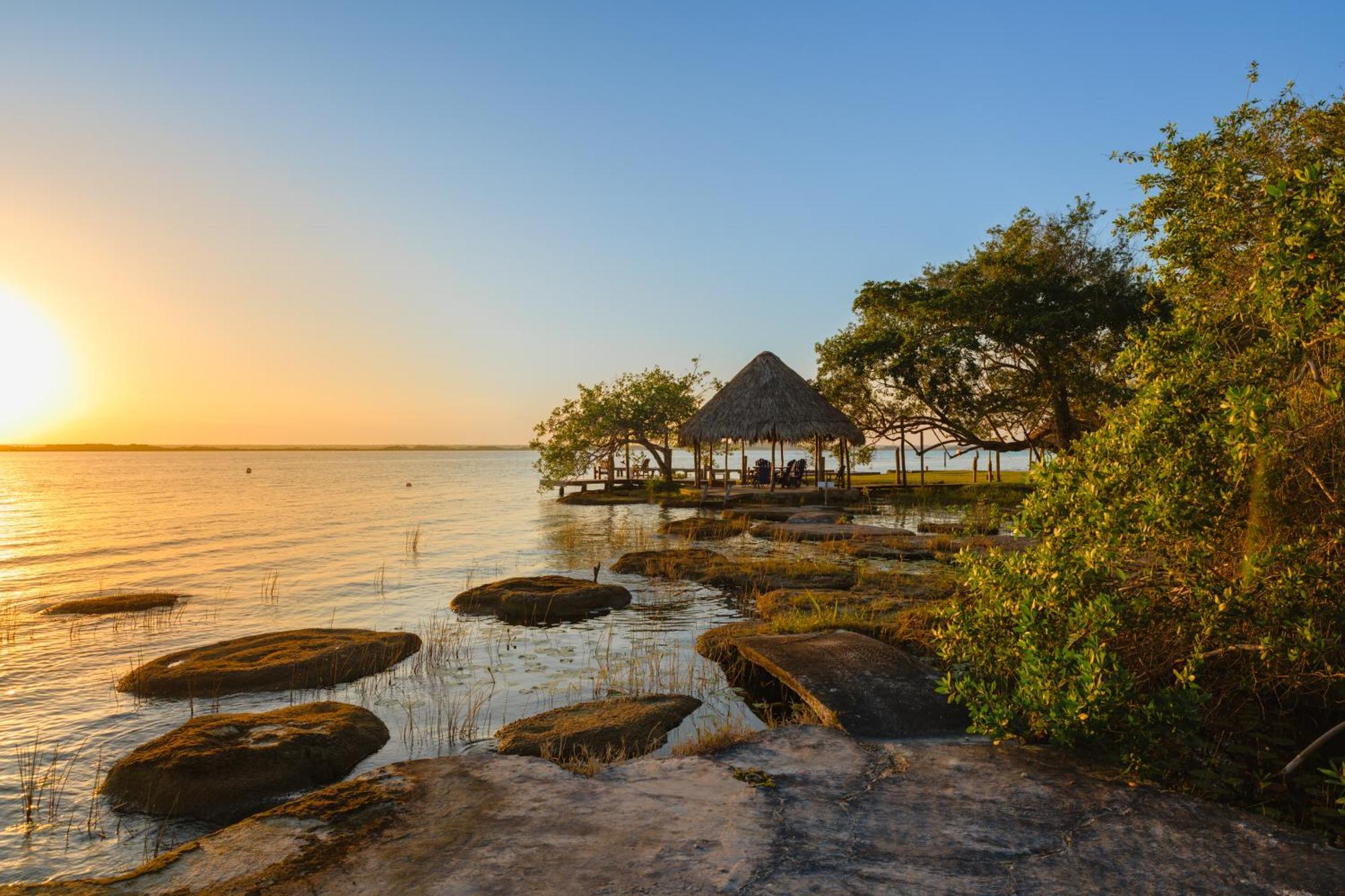 Hotel Azulea Bacalar - Lagoon Front (Adults Only) Exterior photo